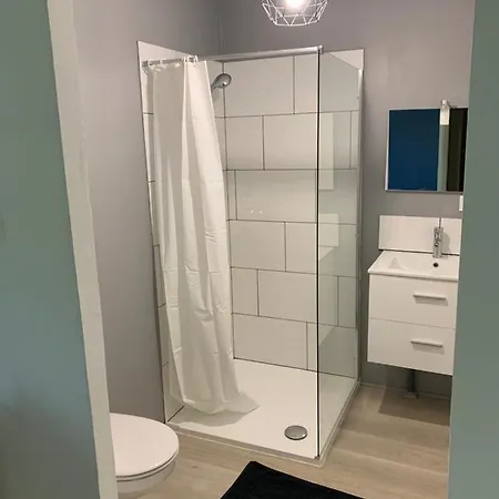 Les De La P'tite Vallee Bed & Breakfast