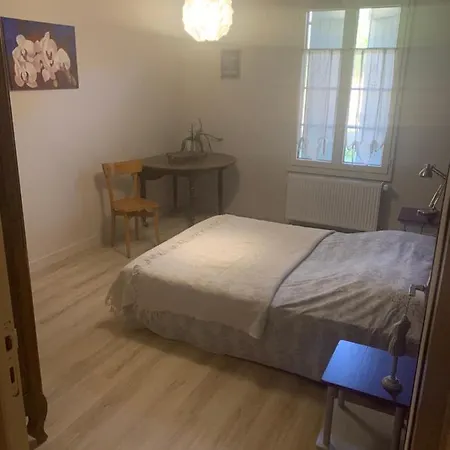 Les De La P'tite Vallee Bed & Breakfast 3*