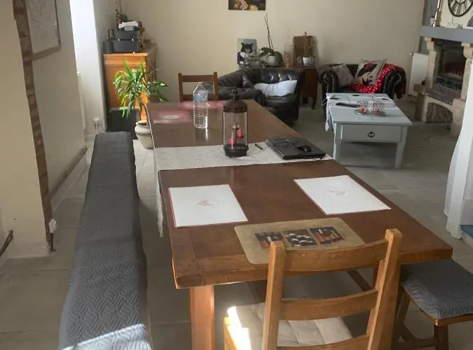 Les De La P'tite Vallee Anglars-Juillac