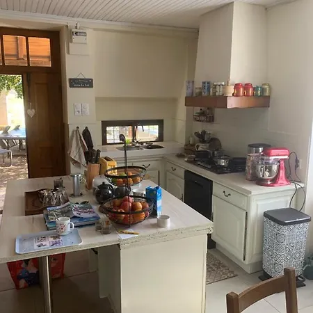 Les De La P’tite Vallée Bed and breakfast