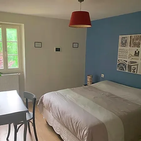 Les De La P'tite Vallee Bed & Breakfast 3*